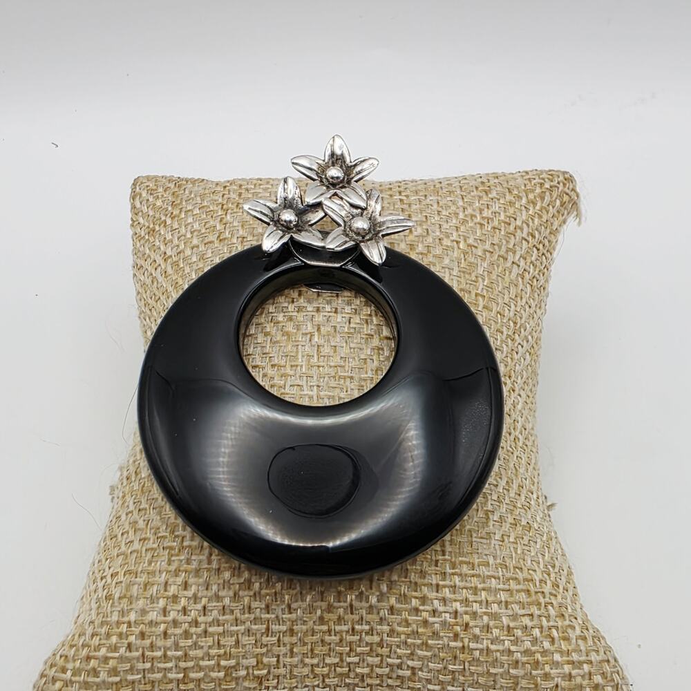 Sterling Silver 925 Flowers Black Onyx Large Open Circle Pendant 25.32g